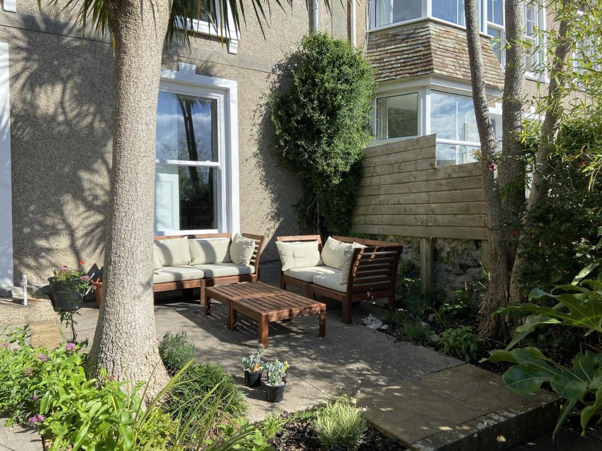Villa Porth House, With South Facing Courtyard Garden! St Ives Exterior foto
