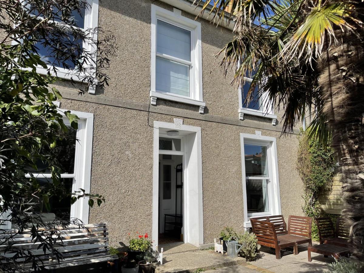 Villa Porth House, With South Facing Courtyard Garden! St Ives Exterior foto